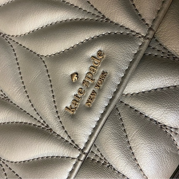 Like New Leather KATE SPADE Grey Silver Chain Handbag Crossbody Shoulder Bag - Picture 7 of 9